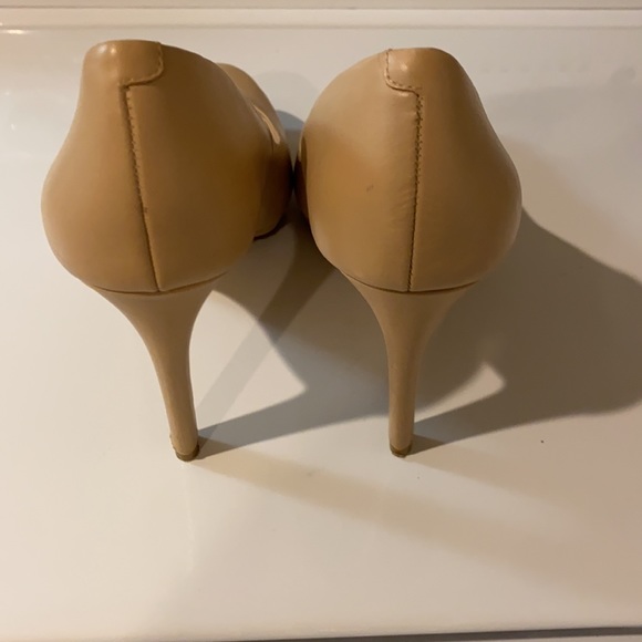 Nude heels - Picture 5 of 7